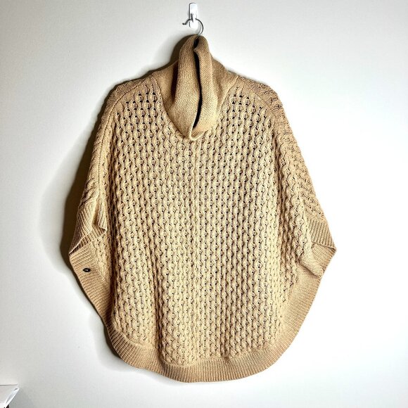 Talbots Oatmeal Quilted Cable-Knit Oversized Poncho Equestrian Old Money Sz S/M - Picture 1 of 4